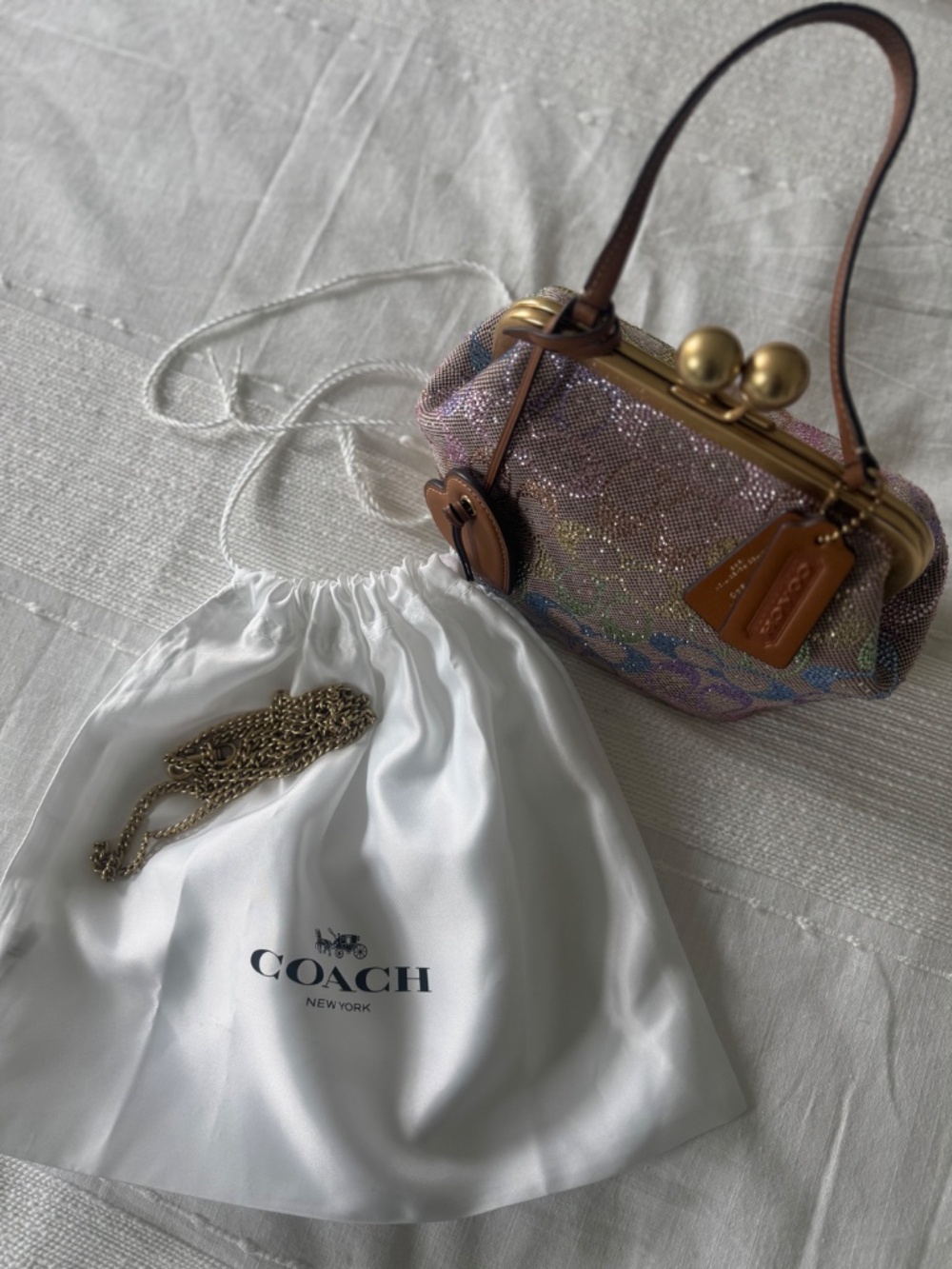 Coach Small Crystal Signature Rainbow Candy Kisslock 16 Bag - No tags - Picture 12 of 12